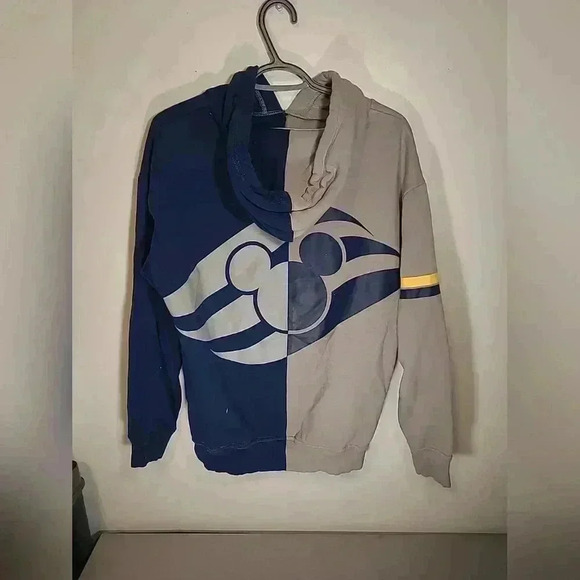 Disney Cruise Line Sweatsuit  Adult M Hoodie Mens RARE - Picture 6 of 7